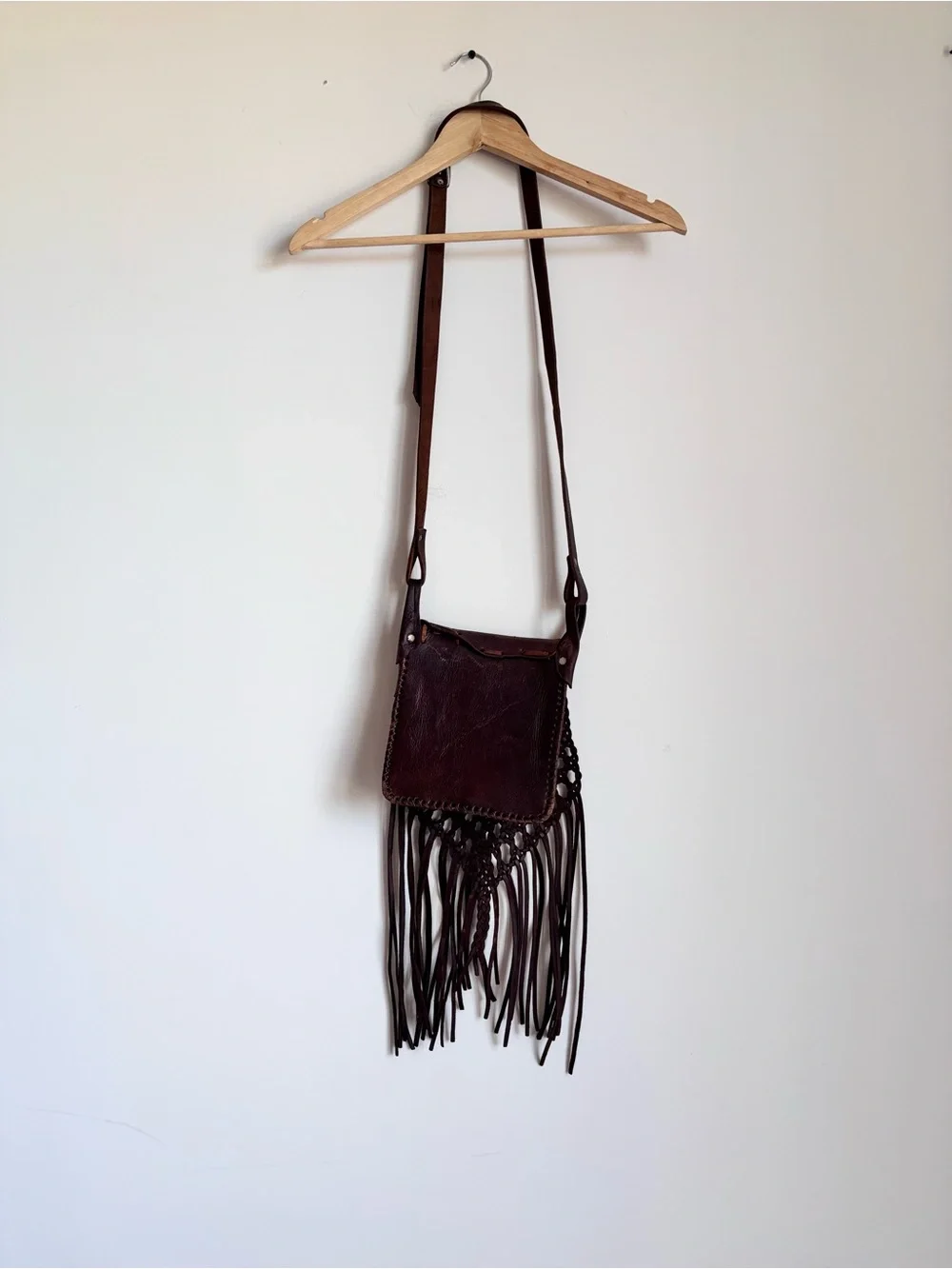 Vintage Genuine Leather Woven Macrame Fringe Crossbody Bag Brown